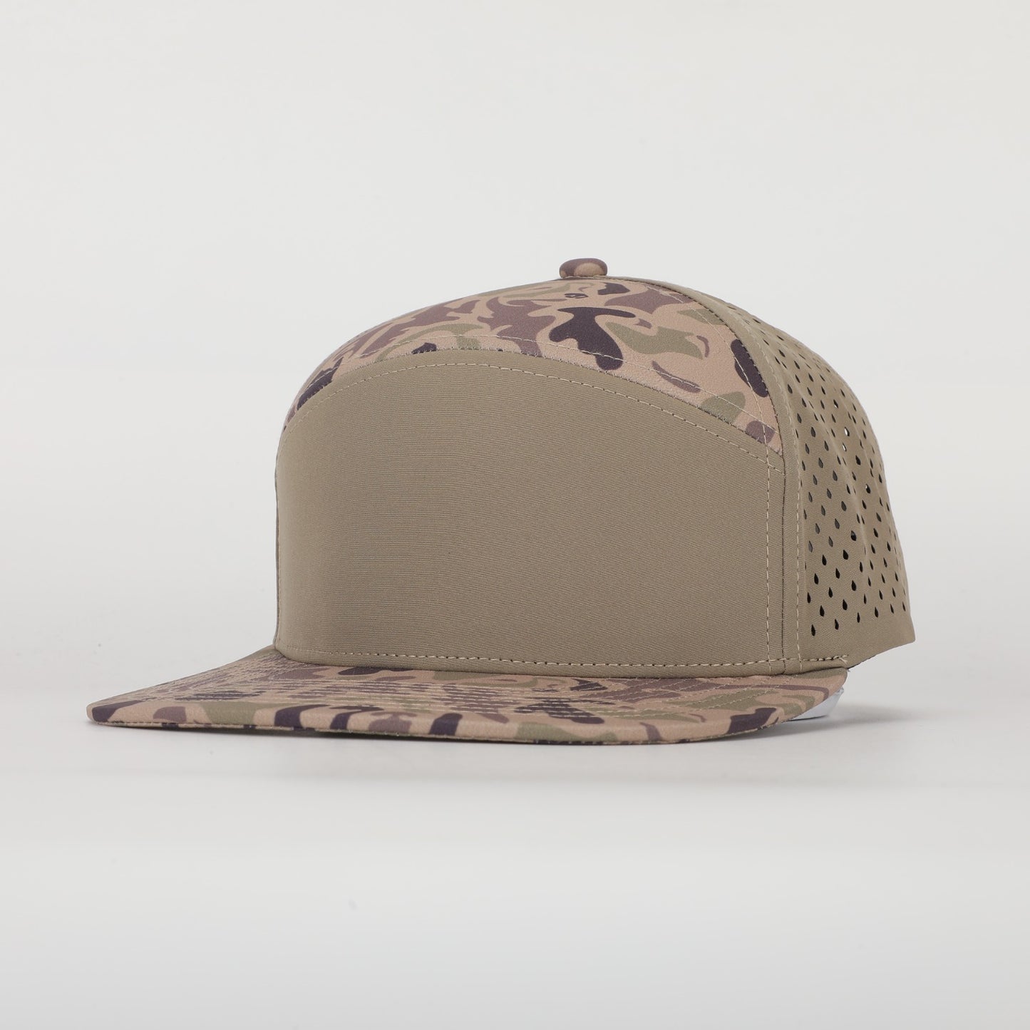 7 Panel WaterProof: Old School dog camo