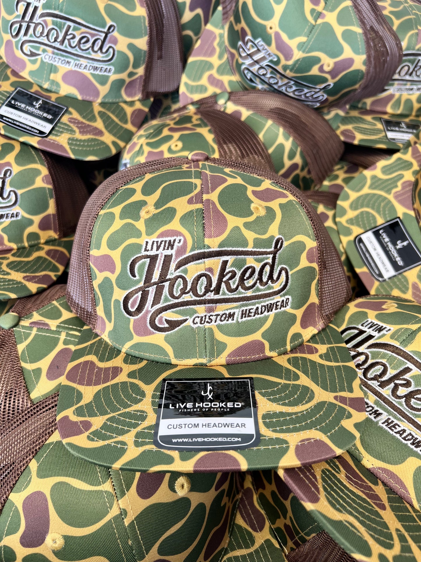 TRUCKER HAT: BISCUIT CAMO