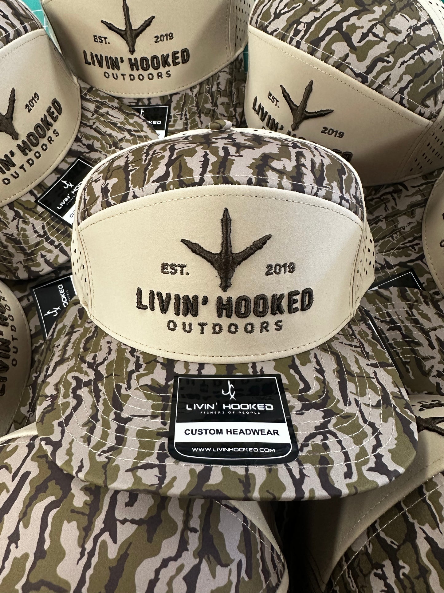 7 Panel Hat: Hidden Timber Turkey Print