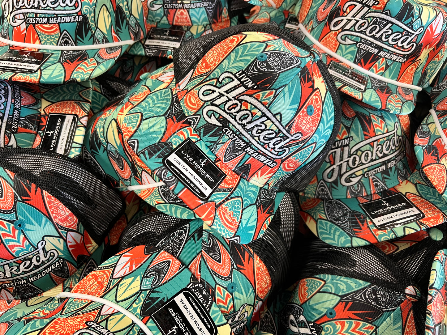 TRUCKER HAT: Surfs Up LIVIN HOOKED
